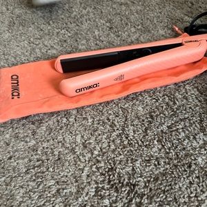 Amika hair flat iron coral